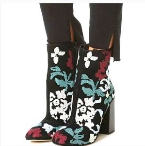REBECCA MINKOFF * bojana black embroidered suede boots SIZE 7.5